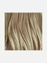 Load image into Gallery viewer, 20" Classic Sandy Blonde Balayage Clip-Ins - 20" (220g)