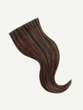 Load image into Gallery viewer, 16" Seamless Dark Brown Highlights Volume Bundle Clip-Ins - 16" (180g)