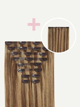 Load image into Gallery viewer, 20" Seamless Chestnut Brown Highlights Volume Bundle Clip-Ins - 20" (225g)
