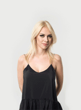 Load image into Gallery viewer, 20" Classic Ash Blonde Clip-Ins - 20" (160g)
