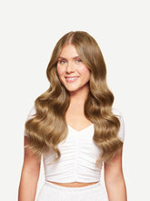 Load image into Gallery viewer, 20" Seamless Bronde Clip-Ins - 20" (180g)
