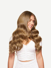 Load image into Gallery viewer, 20" Classic Bronde Volume Bundle Clip-Ins - 20" (265g)
