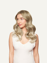 Load image into Gallery viewer, 16" Classic Sandy Blonde Balayage Clip-Ins - 16" (140g)
