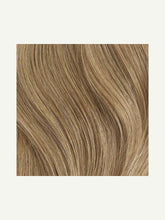 Load image into Gallery viewer, 20" Classic Natural Blonde Volume Bundle Clip-Ins - 20" (265g)
