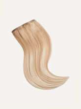 Load image into Gallery viewer, 20" Seamless Blonde Balayage Clip-Ins - 20" (180g)
