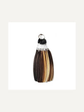 Load image into Gallery viewer, Sample Ombre Chestnut
