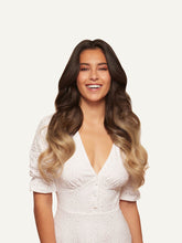 Load image into Gallery viewer, 20" Classic Ombre Blonde Volume Bundle Clip-Ins (265g) - 20" (265g)
