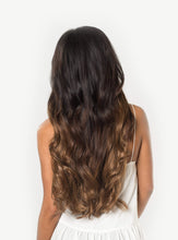Load image into Gallery viewer, 20" Seamless Ombre Chestnut Clip-Ins - 20" (180g)

